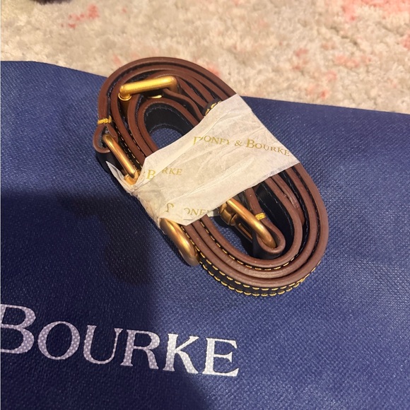 Dooney & Bourke, Florentine Satchel (Navy) REGULAR SIZE NOT MINI - Picture 14 of 14